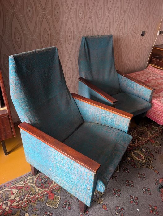 Кресла из натурального дерева