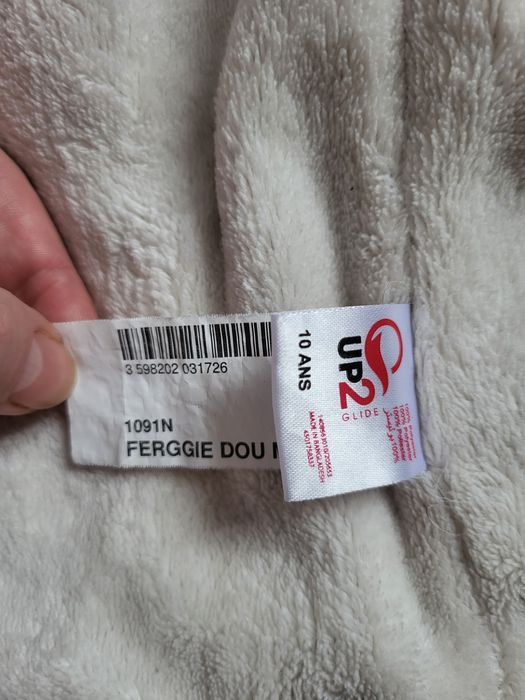 Куртка весна-осінь на дівчинку 7-8 років.