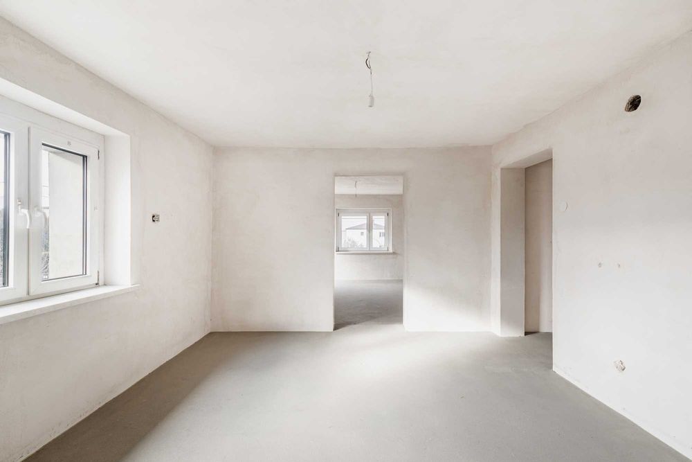 Dom 160 m2 + 2 garaże. Działka 1050 m2. Cena do Dużej negocjacji