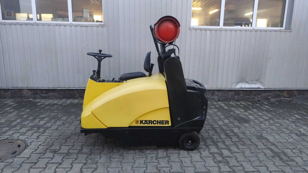 Zamiatarka KARCHER KMR 1250 LPG na gaz silnik HONDA