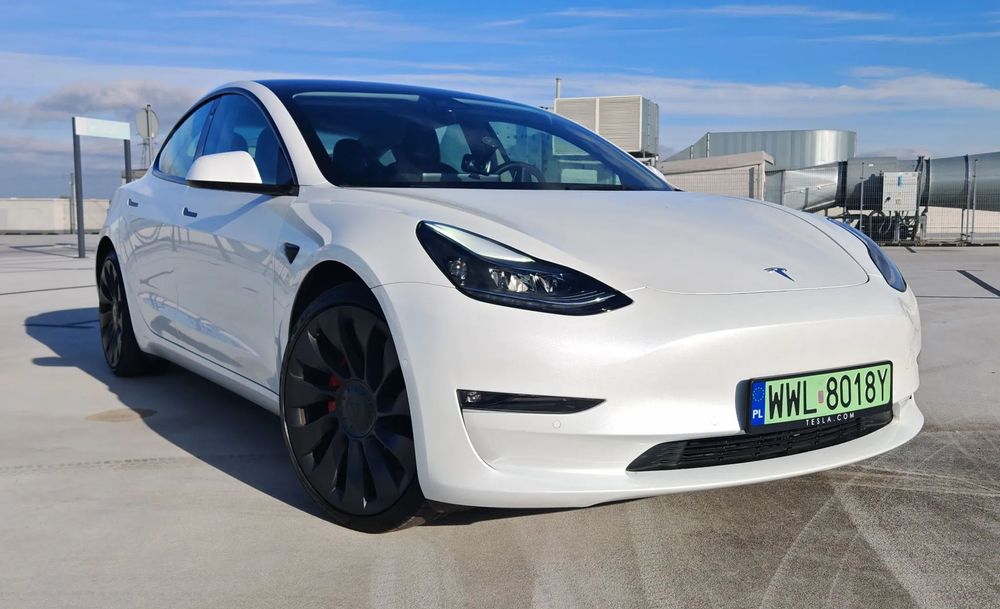 Tesla Model 3 Tesla model 3 Performance AWD Lift 2022 Pompa Ciepła Rayzen Gwarancja