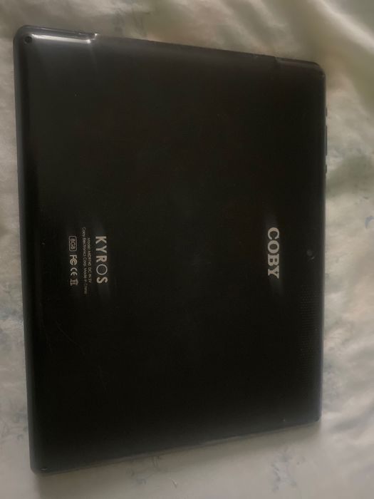 Планшет Coby Kyros 9740. На запчастини.