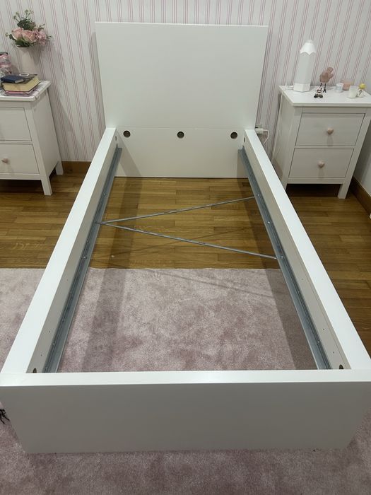 Cama ikea malm 90X200 + estrado + colchão