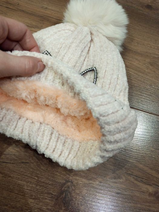 Шапка дитяча для дівчинки