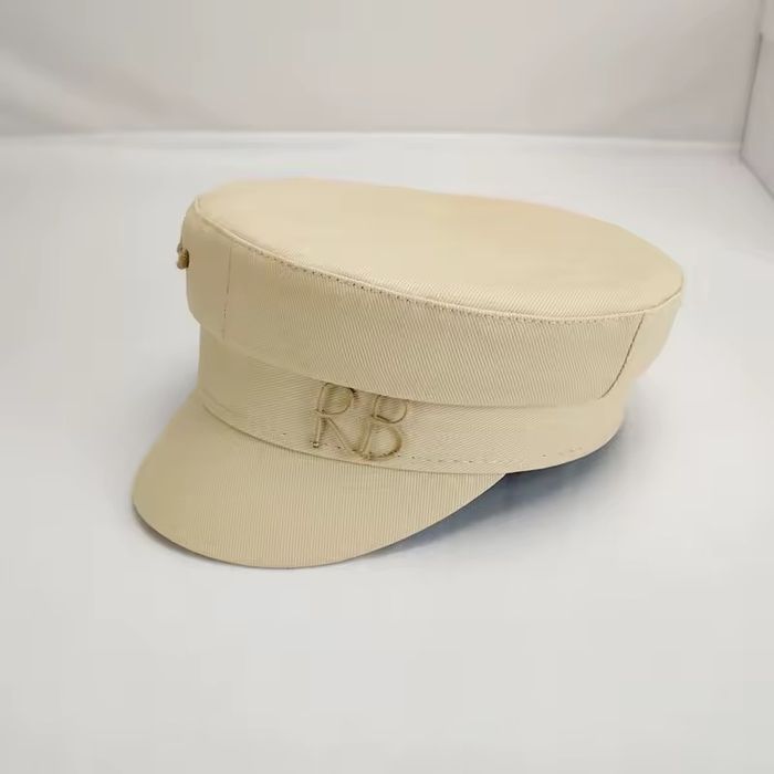 Кепі Руслан Багінскі