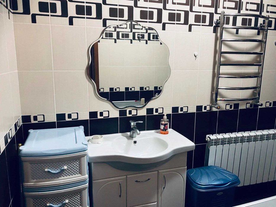 Продається добротний будинок в Богодухові,