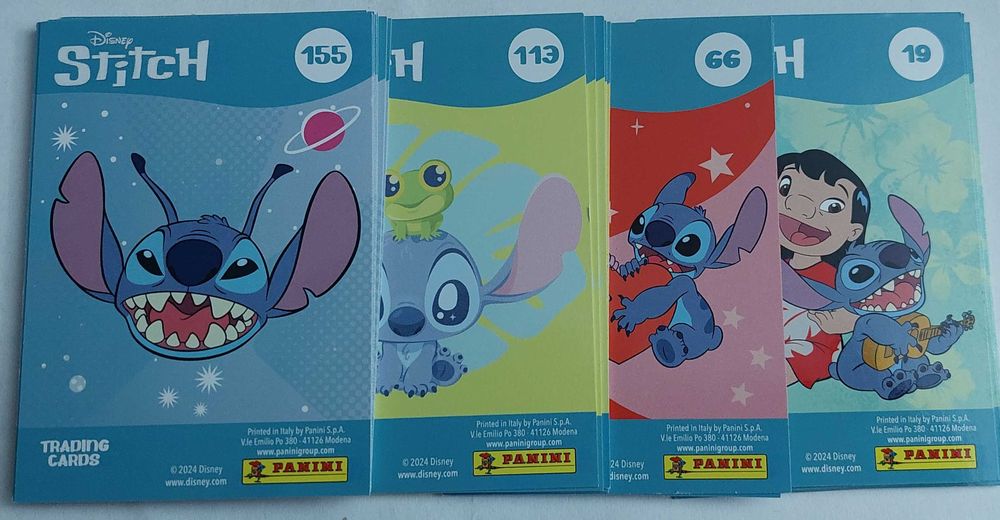 Vendo/troco cromos/cartas da Caderneta Panini - Stitch Disney