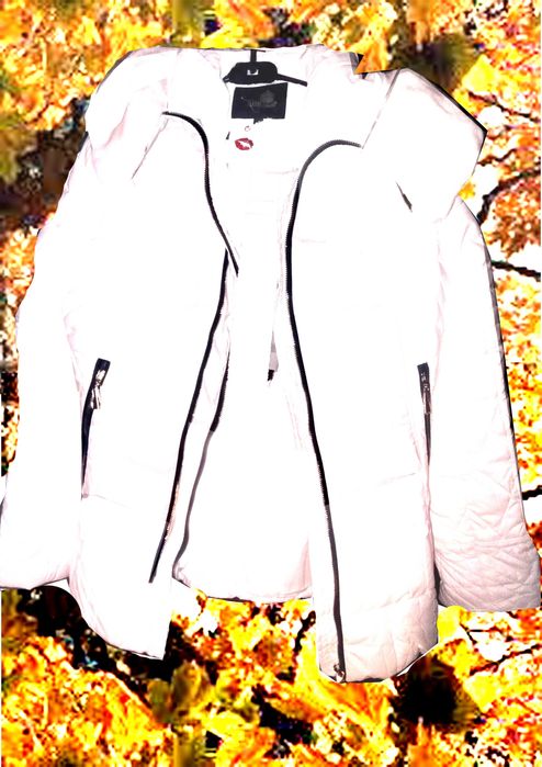 Жіноча куртка Зимова коллекція Біла Нова