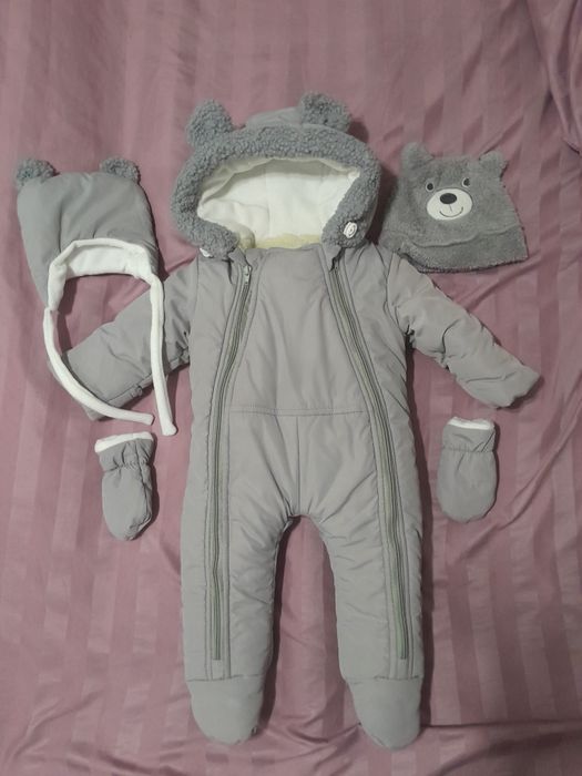Дитячий дуже теплий комбінезон та 2 шапочки