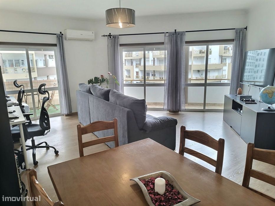 Apartamento T2 + Garagem Independente em Lagos — Lagos (São Sebastião E Santa Maria), Faro