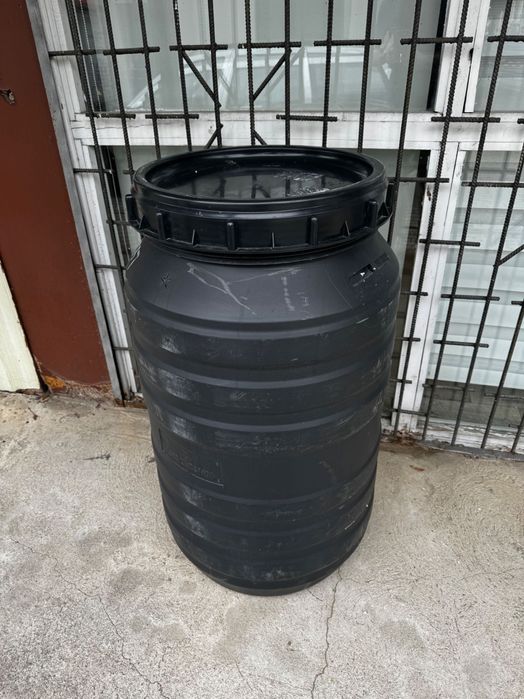 Beczka 220 i 250 litrów