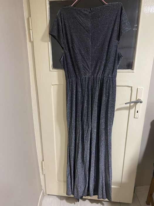 Sukienka dluga brokatowa