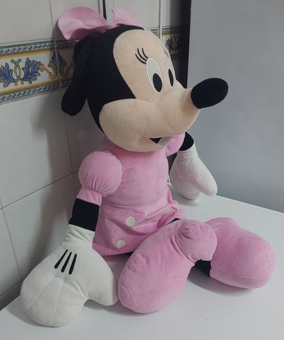 MINNIE. PELUCHE COM 80 CM. Colecção,Casa,Quarto, Criança Brincar,Sala.