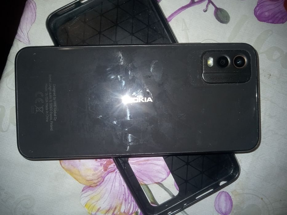 Nokia C32 на обмін