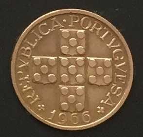 XX Centavo Bronze Coin - Portugal - 1966
