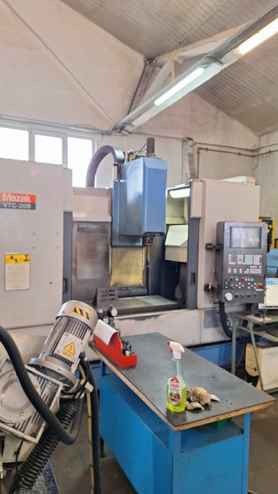 Centrum obróbcze cnc Mazak VTC20B