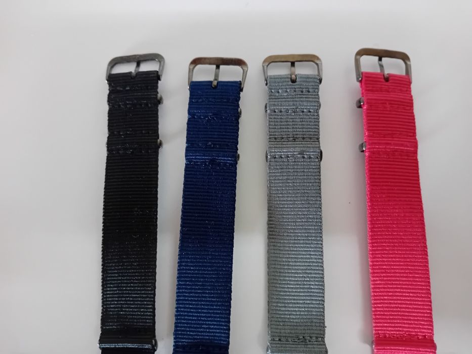 Braceletes Nato Nylon Partes Metálicas Escuras Seiko Citizen Tissot