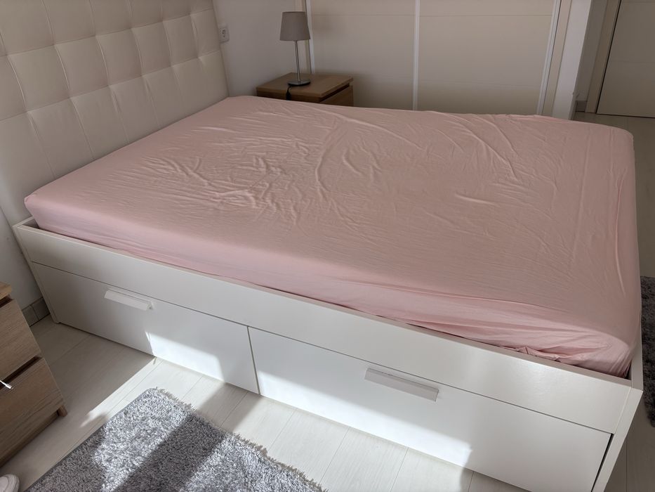 Estrutura cama com arrumação, Ikea, Modelo BRIMNES, branco