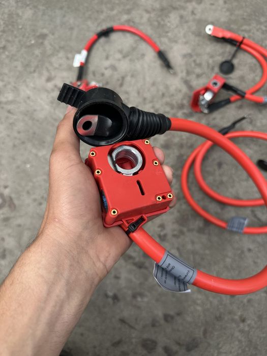 Піропатрон клема плюсова bmw f10 f30 g20 g30 g05 e70 e90 f25 f15 f35