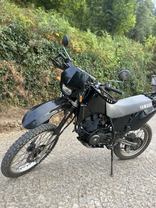 Yamaha 350 matriculada