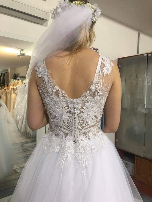 Suknia ślubna rozm. S Anastasia model Shirley