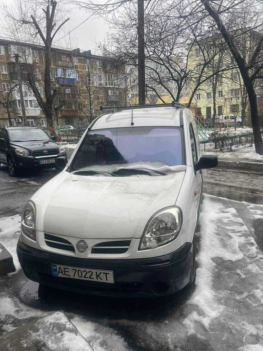 Автомобіль Nissan Kubistar