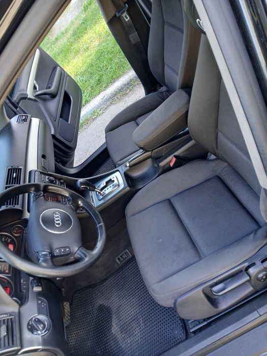 Audi a4b6 2,5 2004