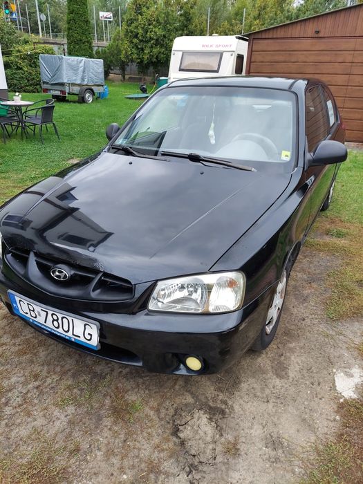 Hyundai Accent 1,6 2002 rok