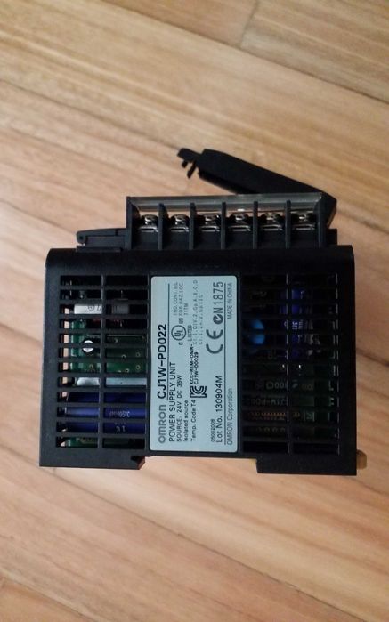Autómato PLC Omron Sysmac CJ2M CPU11 + Cartas + Fonte64550504999809121