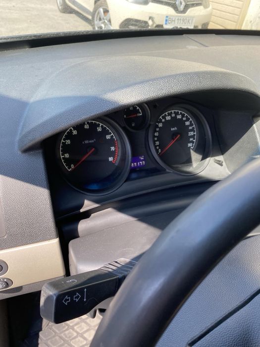 Продам Опель Астра H 1.4л 2008 года серого цвета