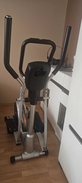 Mało używany orbitrek buffalo