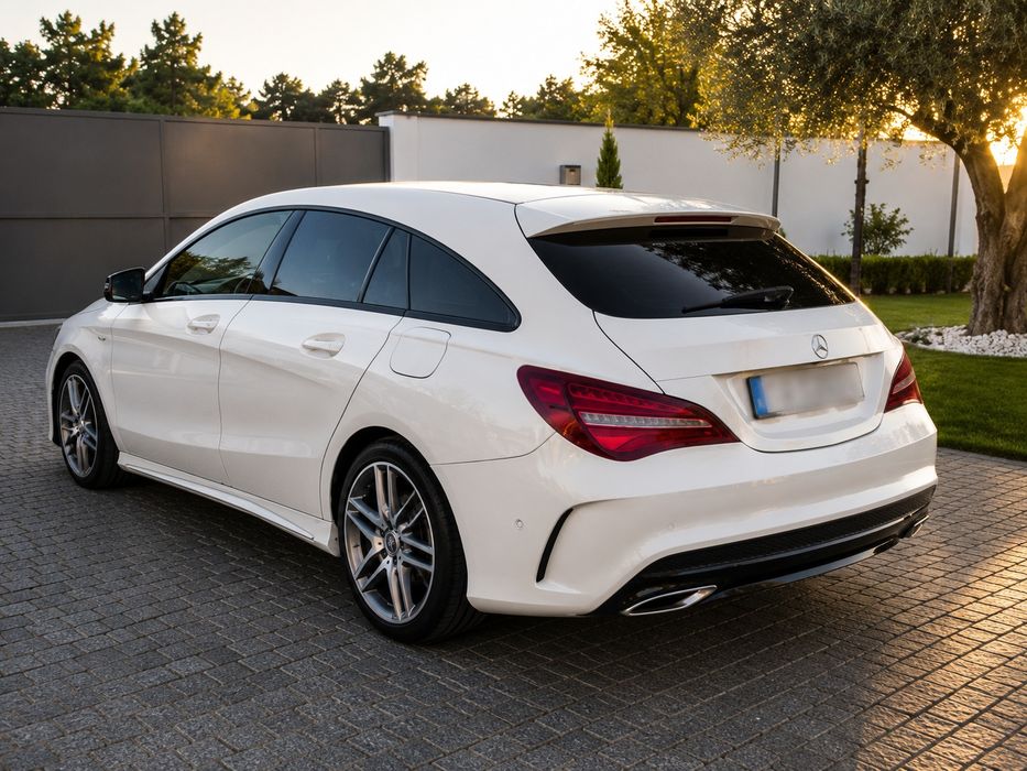 Mercedes-Benz CLA 220d AMG Line 177 cv | 2017 | Teto Panorâmico | Câmara de Marcha-atrás