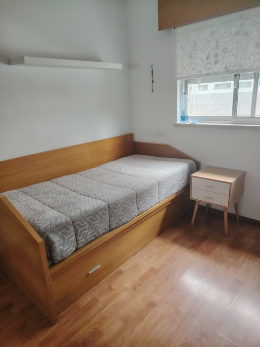 Cama solteiro dupla