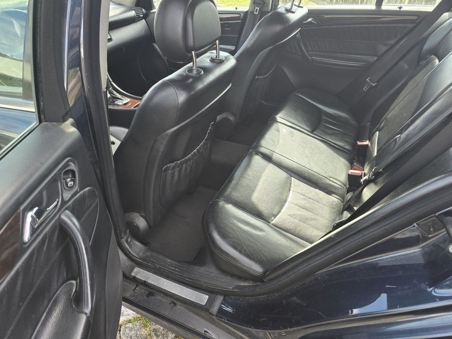 C220 automática 150cv FIXO