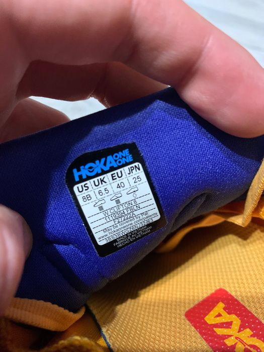 Кросівки Hoka one one Clifton 8 оригінал р39