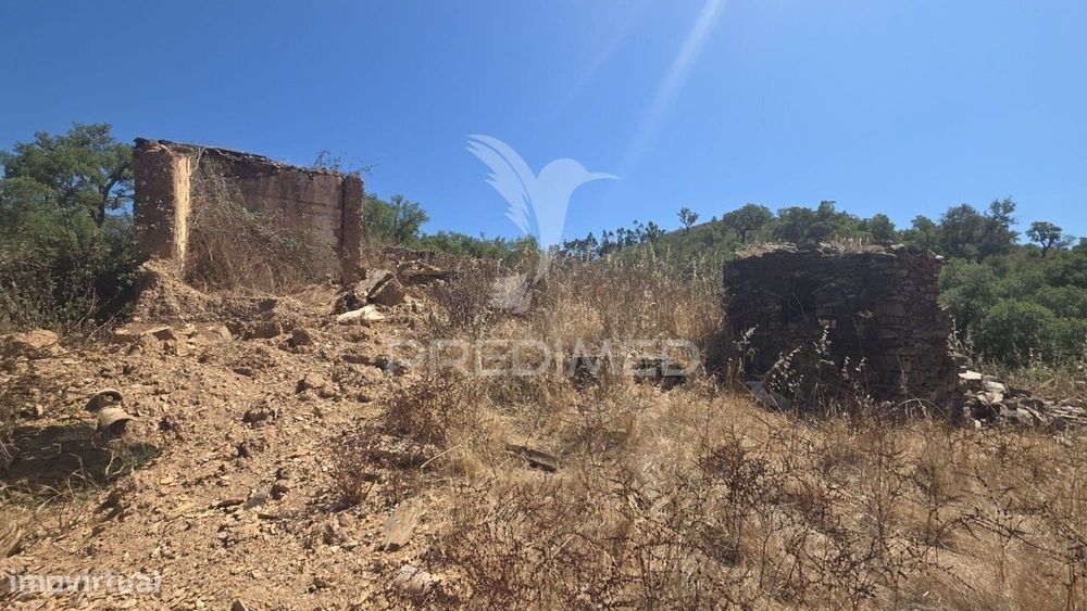 Casa em Ruinas, Vale da Vila, Algarve