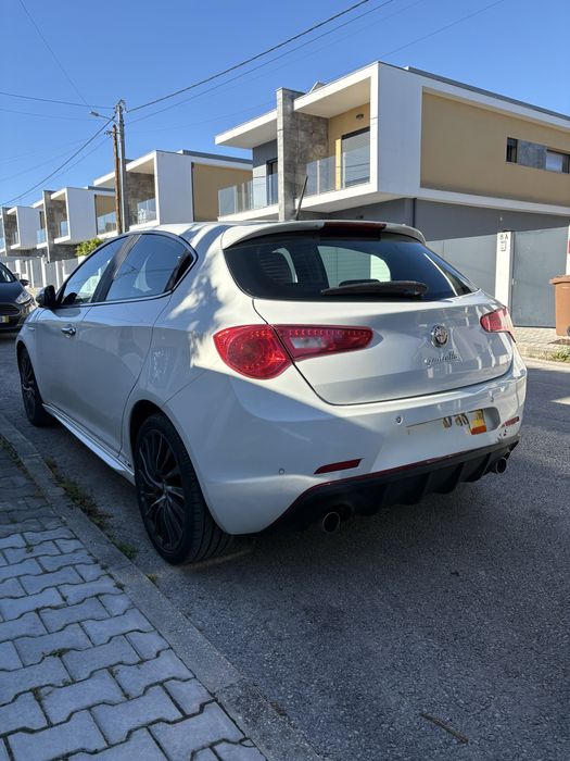 Alfa Romeo Giulietta 1.6 JTDm 105cv