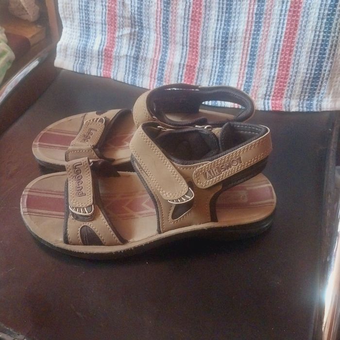 Взуття чоловіче Legend, Crivit