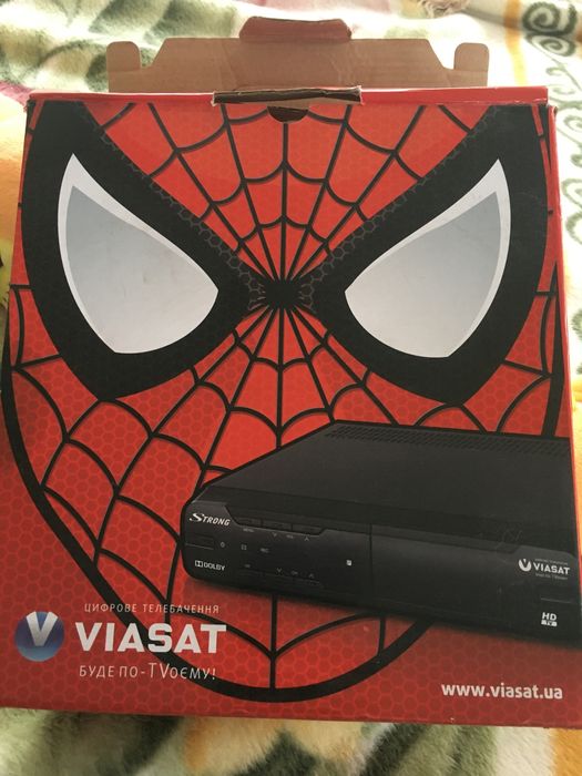 Тюнер  strong  viasat hd