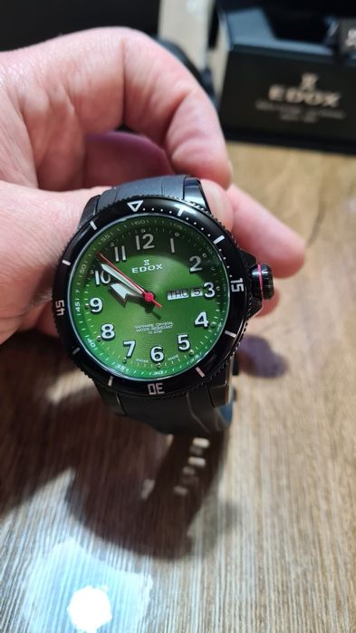 Швейцарские часы EDOX