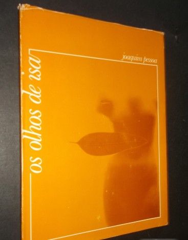Pessoa (Joaquim,Sam Askins-Fotografias);Os Olhos de Isa