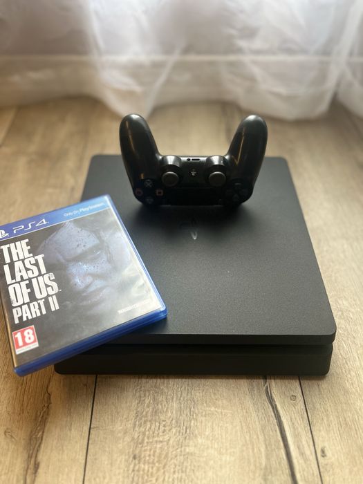 Playstation 4 slim super stan