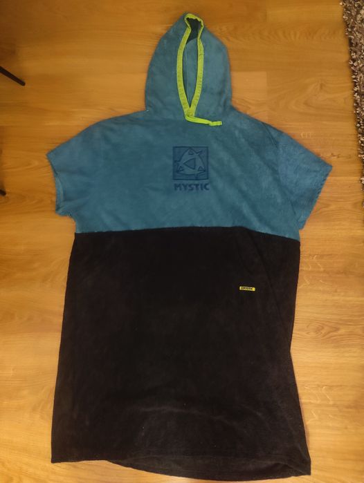 Poncho surf Mystic adulto