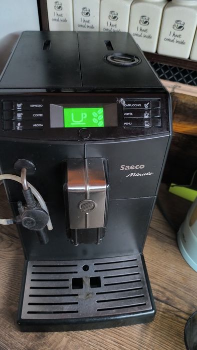 Кавомашина Saeco Minuto hd 8762