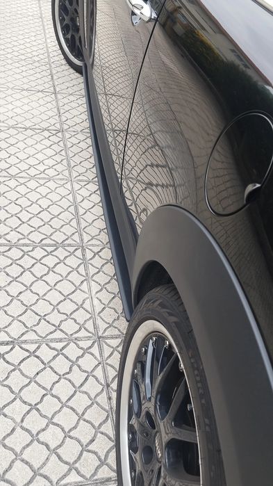 Lips laterais para mini Cooper versão R e também para versão F