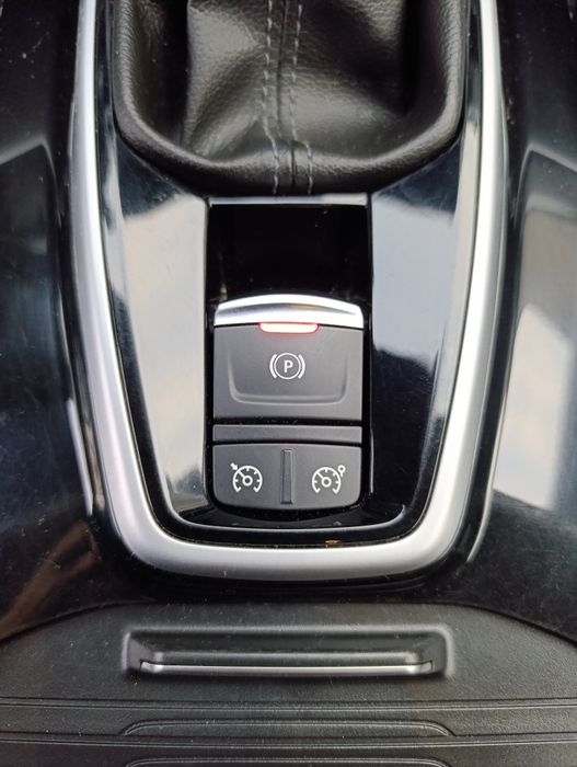 Renault Koleos 2 2021/2022р Офіційний автомобіль