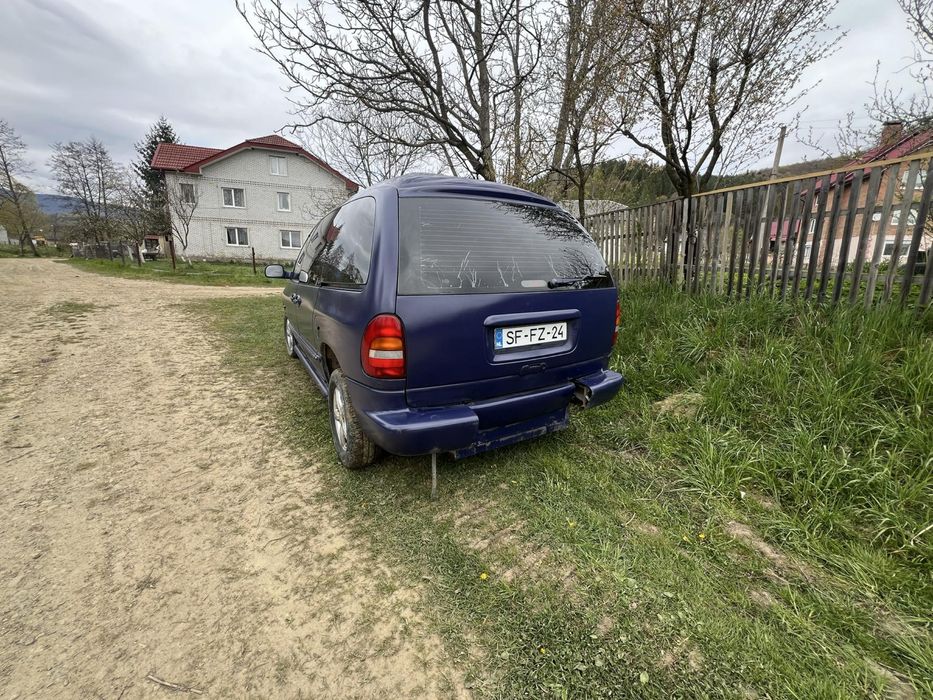 chrysler grand voyager