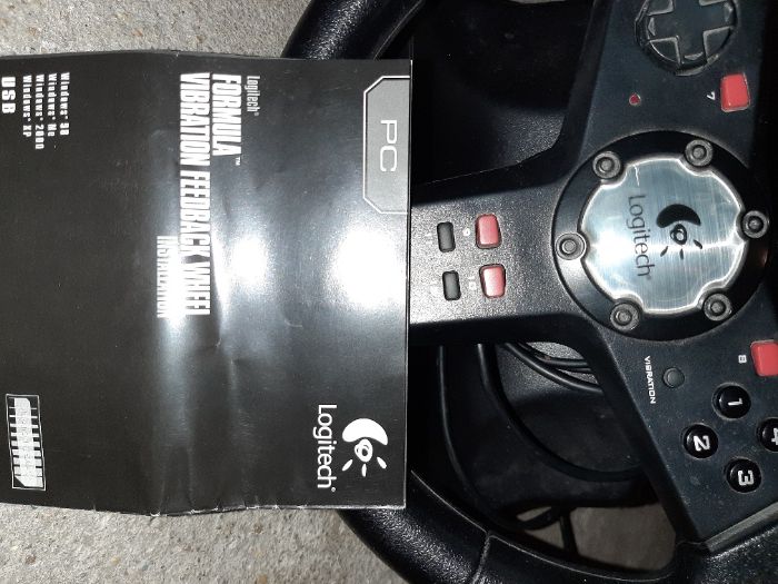 Computer Steering Wheel and Pedals64550508632705121