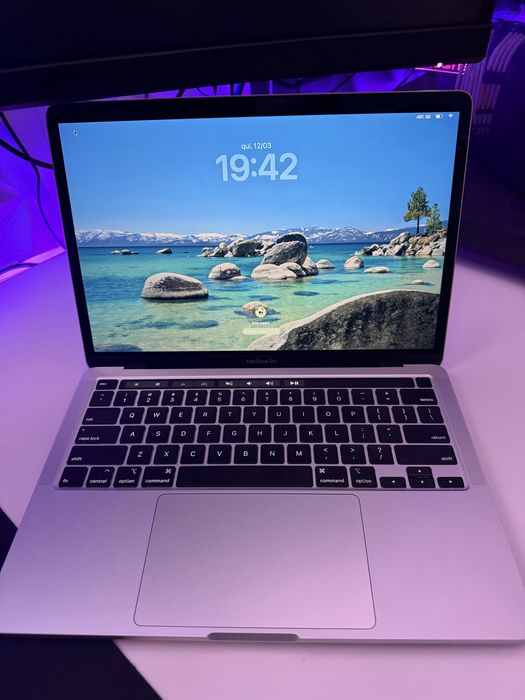 Macbook Pro 2020 13' 32gb ram intel i7