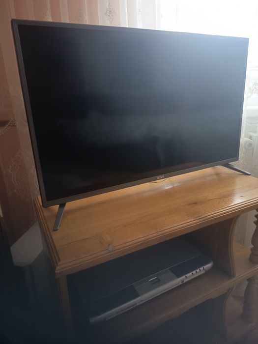 Продається телевізор Smart tv Kivi 32hk 30g